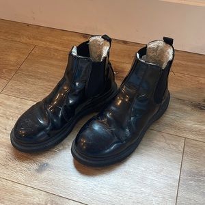 Forever 21 black boots